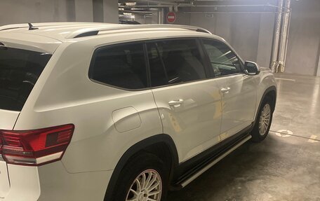 Volkswagen Teramont I, 2018 год, 3 090 000 рублей, 4 фотография