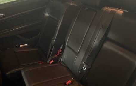 Volkswagen Teramont I, 2018 год, 3 090 000 рублей, 6 фотография