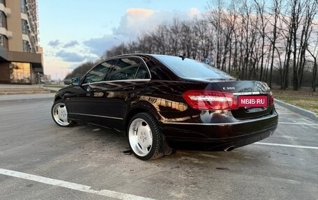 Mercedes-Benz E-Класс, 2011 год, 1 369 000 рублей, 15 фотография