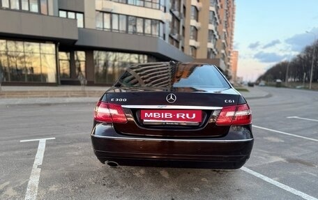 Mercedes-Benz E-Класс, 2011 год, 1 369 000 рублей, 16 фотография