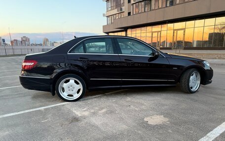 Mercedes-Benz E-Класс, 2011 год, 1 369 000 рублей, 18 фотография