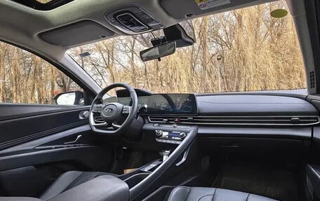 Hyundai Elantra, 2023 год, 1 710 000 рублей, 9 фотография