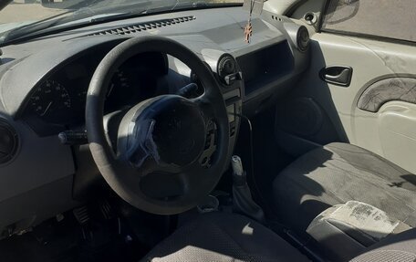 Renault Logan I, 2006 год, 260 000 рублей, 7 фотография