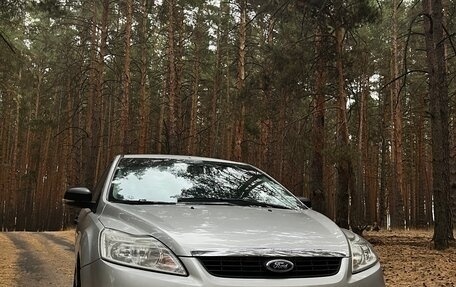 Ford Focus II рестайлинг, 2008 год, 650 000 рублей, 1 фотография