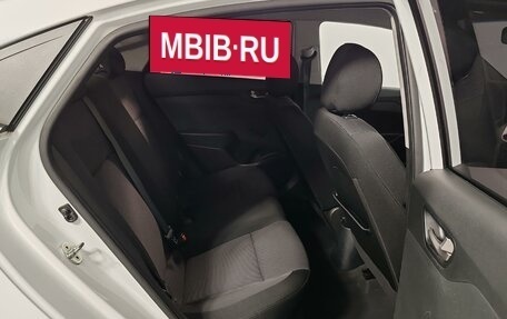 Hyundai Solaris II рестайлинг, 2017 год, 1 129 000 рублей, 20 фотография