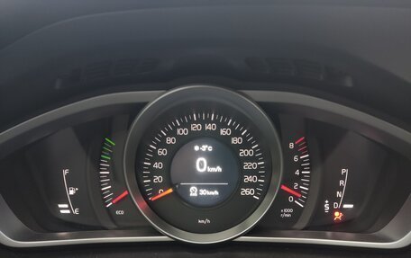 Volvo V40 Cross Country I, 2018 год, 1 049 000 рублей, 6 фотография