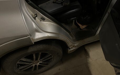 Mitsubishi Pajero III рестайлинг, 2001 год, 270 000 рублей, 8 фотография