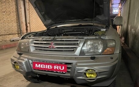 Mitsubishi Pajero III рестайлинг, 2001 год, 270 000 рублей, 2 фотография
