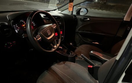 SEAT Leon II, 2012 год, 400 000 рублей, 14 фотография