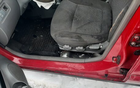 KIA Rio II, 2003 год, 69 000 рублей, 23 фотография