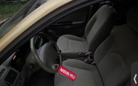 KIA Rio II, 2004 год, 300 000 рублей, 5 фотография