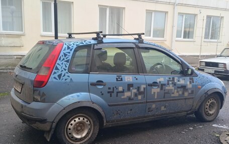 Ford Fiesta, 2003 год, 120 000 рублей, 3 фотография