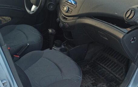 Chevrolet Spark III, 2011 год, 400 000 рублей, 3 фотография