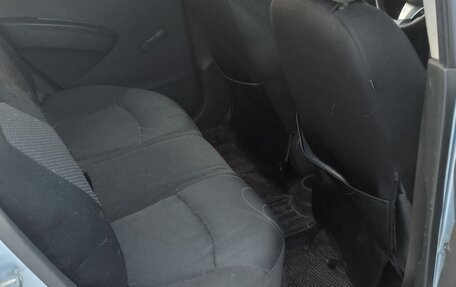 Chevrolet Spark III, 2011 год, 400 000 рублей, 19 фотография