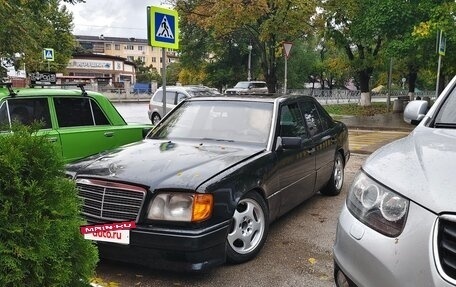 Mercedes-Benz W124, 1993 год, 400 000 рублей, 2 фотография