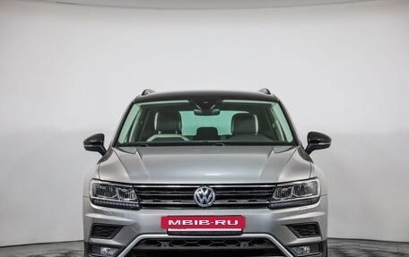 Volkswagen Tiguan II, 2019 год, 2 299 000 рублей, 2 фотография