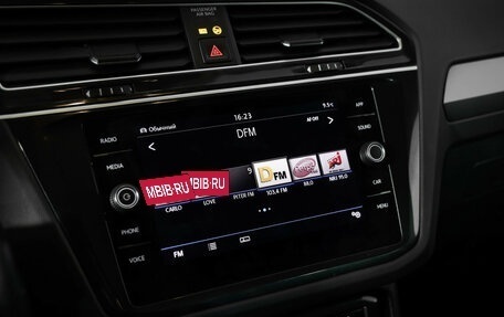 Volkswagen Tiguan II, 2019 год, 2 299 000 рублей, 14 фотография