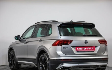 Volkswagen Tiguan II, 2019 год, 2 299 000 рублей, 7 фотография
