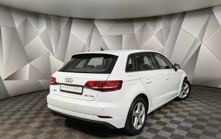 Audi A3, 2018 год, 2 690 000 рублей, 2 фотография