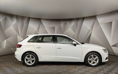 Audi A3, 2018 год, 2 690 000 рублей, 6 фотография