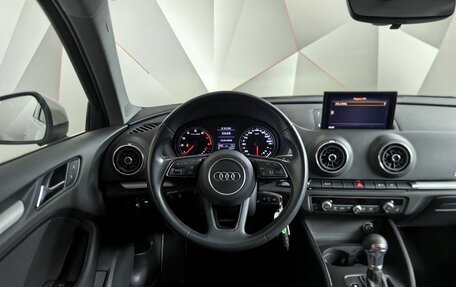 Audi A3, 2018 год, 2 690 000 рублей, 20 фотография