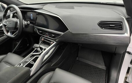 Geely Tugella FY11, 2023 год, 3 347 000 рублей, 23 фотография