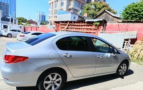 Peugeot 408 I рестайлинг, 2013 год, 865 000 рублей, 4 фотография