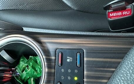 Toyota Camry, 2018 год, 2 400 000 рублей, 11 фотография