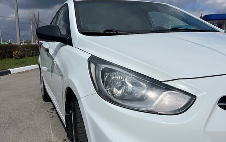 Hyundai Solaris II рестайлинг, 2014 год, 860 000 рублей, 8 фотография