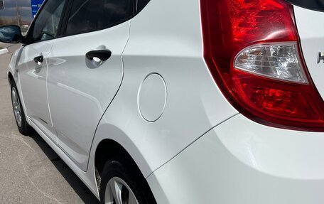 Hyundai Solaris II рестайлинг, 2014 год, 860 000 рублей, 12 фотография