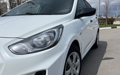 Hyundai Solaris II рестайлинг, 2014 год, 860 000 рублей, 9 фотография