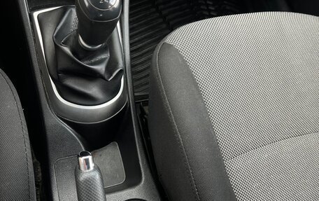 Hyundai Solaris II рестайлинг, 2014 год, 860 000 рублей, 30 фотография