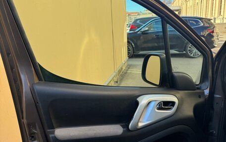 Peugeot Partner II рестайлинг 2, 2013 год, 948 000 рублей, 21 фотография