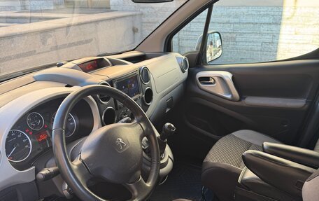 Peugeot Partner II рестайлинг 2, 2013 год, 948 000 рублей, 20 фотография