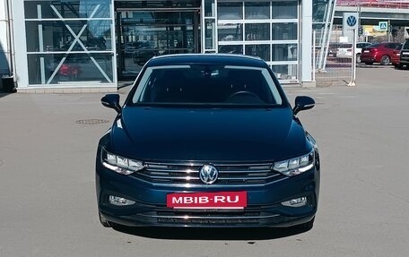 Volkswagen Passat B8 рестайлинг, 2020 год, 2 695 000 рублей, 2 фотография