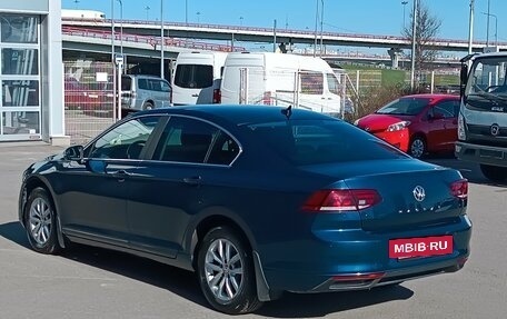 Volkswagen Passat B8 рестайлинг, 2020 год, 2 695 000 рублей, 6 фотография