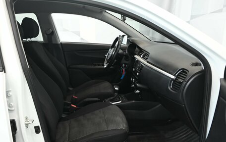 KIA Rio IV, 2018 год, 1 400 000 рублей, 9 фотография