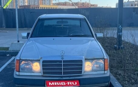 Mercedes-Benz W124, 1991 год, 335 000 рублей, 1 фотография