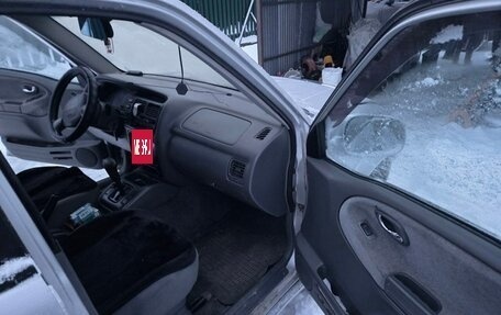 Suzuki Grand Vitara, 2001 год, 240 000 рублей, 6 фотография