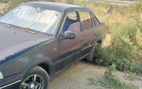 Daewoo Nexia I рестайлинг, 2004 год, 60 000 рублей, 2 фотография