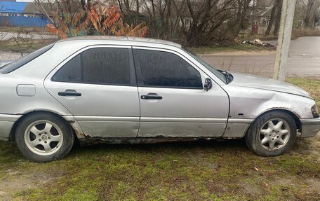 Mercedes-Benz C-Класс, 1995 год, 75 000 рублей, 3 фотография