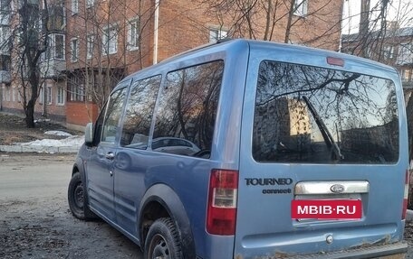 Ford Tourneo Connect I, 2005 год, 200 000 рублей, 3 фотография