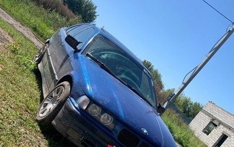 BMW 3 серия, 1992 год, 170 000 рублей, 2 фотография