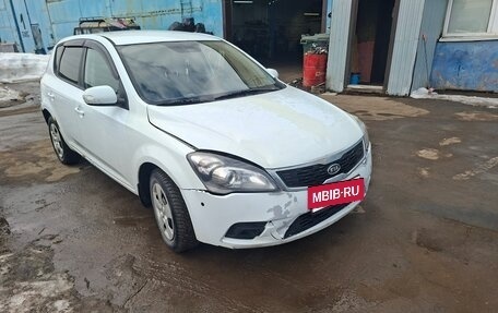 KIA cee'd I рестайлинг, 2012 год, 370 000 рублей, 3 фотография