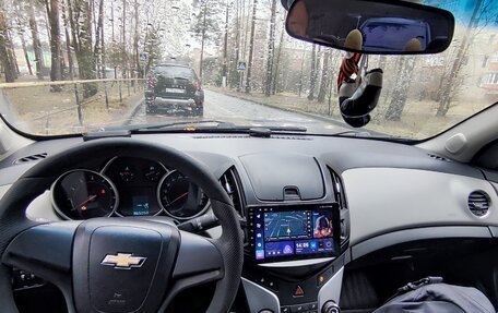 Chevrolet Cruze II, 2013 год, 360 000 рублей, 10 фотография
