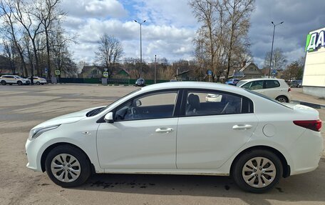KIA Rio IV, 2018 год, 810 000 рублей, 5 фотография