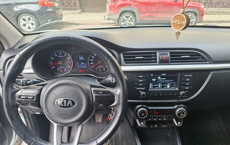 KIA Rio IV, 2018 год, 810 000 рублей, 17 фотография