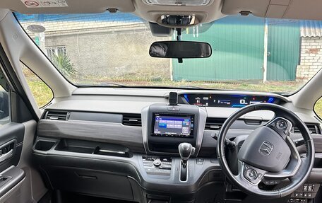 Honda Freed II, 2017 год, 1 490 000 рублей, 9 фотография