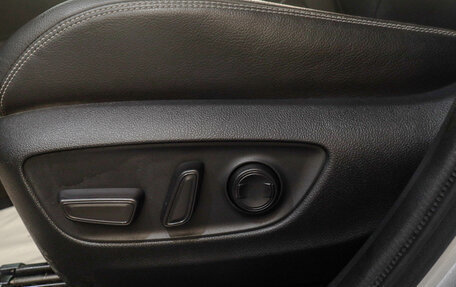 Toyota RAV4, 2020 год, 3 779 000 рублей, 10 фотография