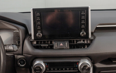 Toyota RAV4, 2020 год, 3 779 000 рублей, 17 фотография